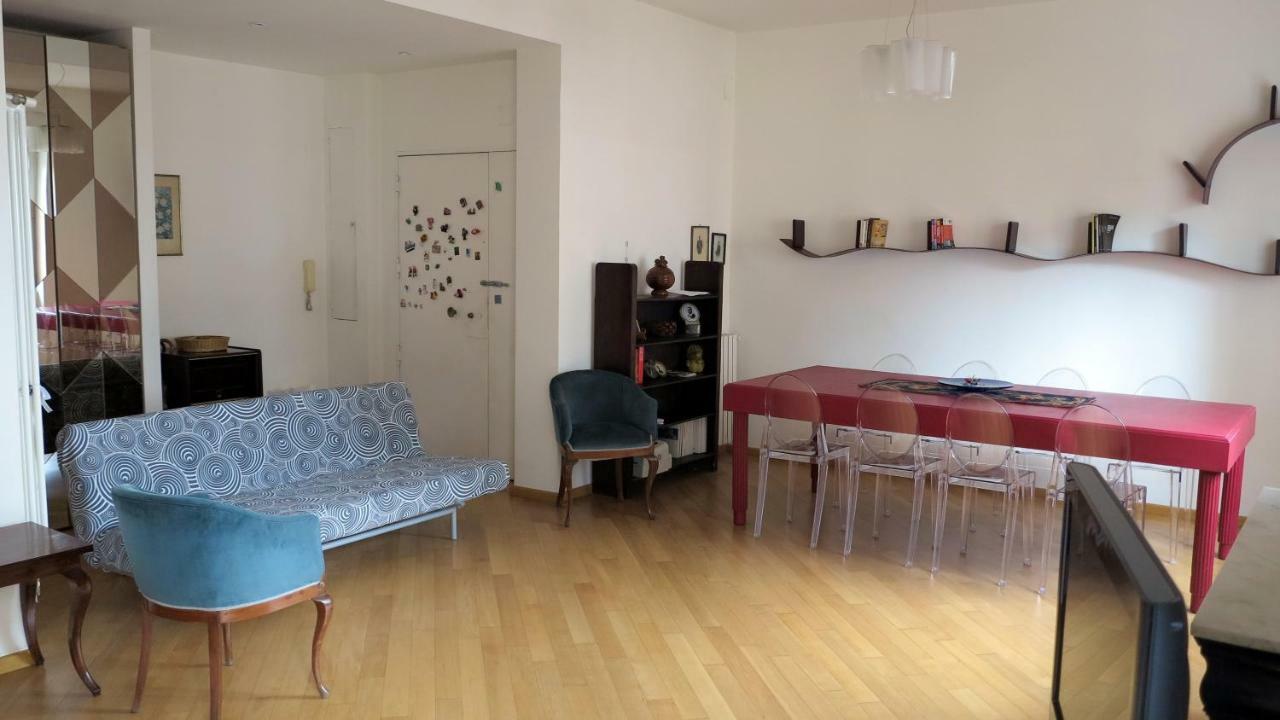 Spacious Panoramic Apartment - Half Way Center-Vomero District Νάπολη Εξωτερικό φωτογραφία